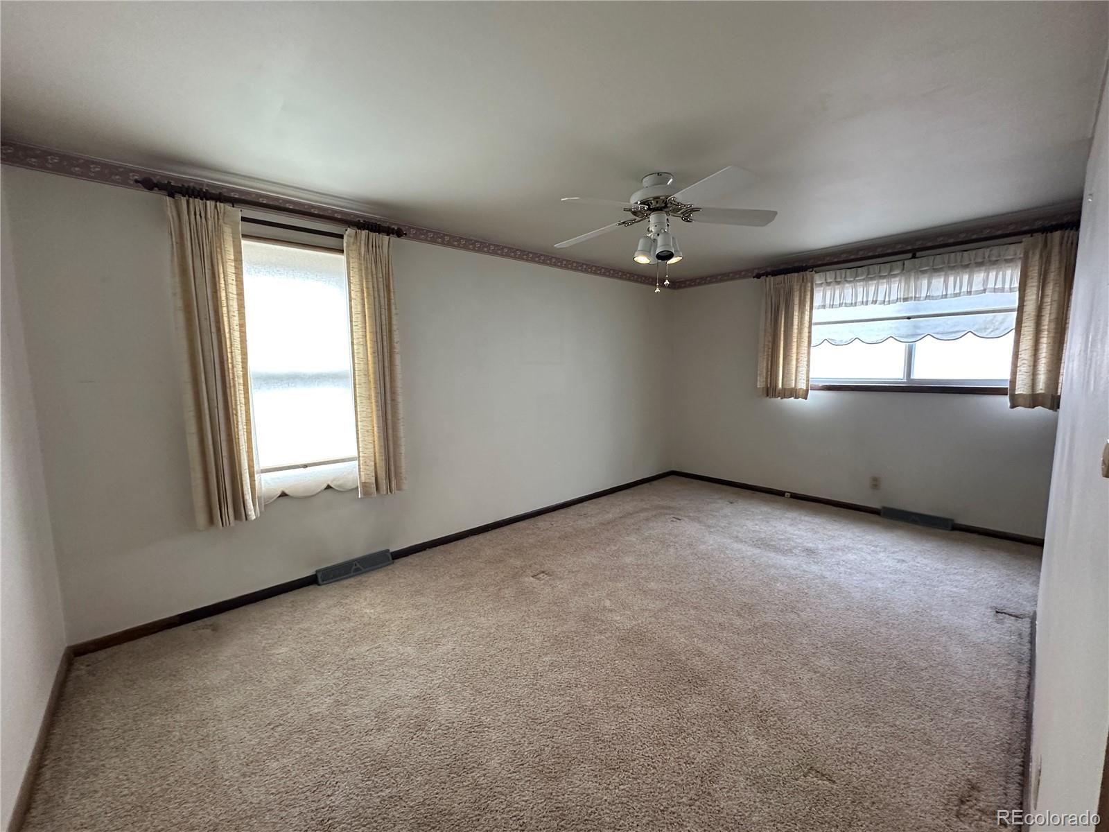 MLS Image #29 for 526 e 13th street,loveland, Colorado