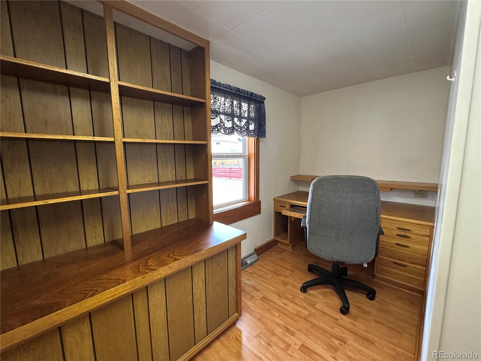 MLS Image #8 for 526 e 13th street,loveland, Colorado