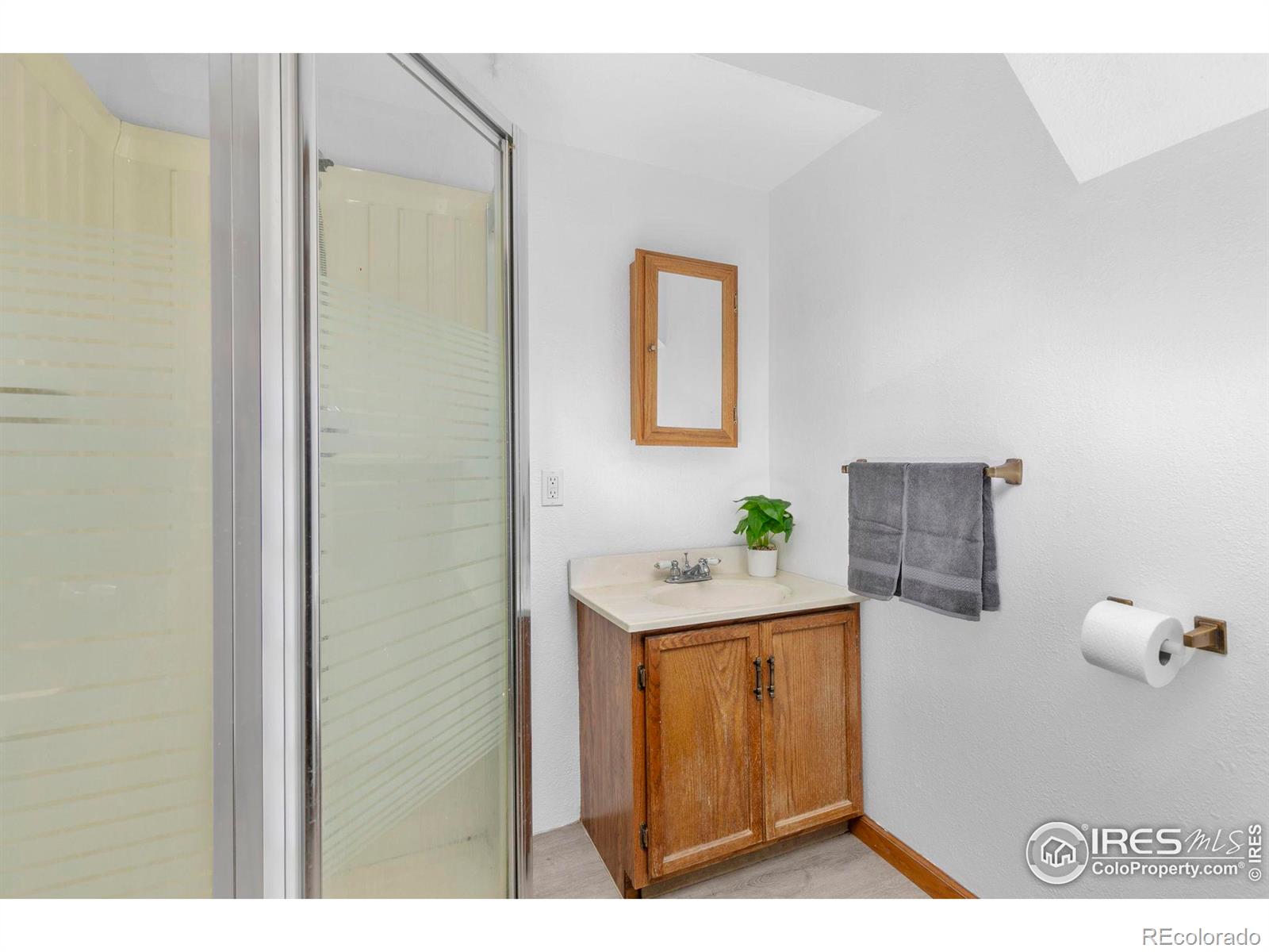 MLS Image #13 for 3402  burlington avenue,evans, Colorado