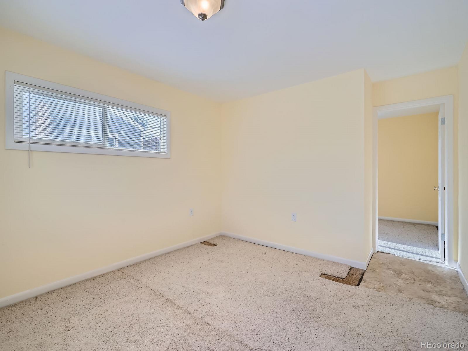 MLS Image #10 for 2611 s knox court,denver, Colorado