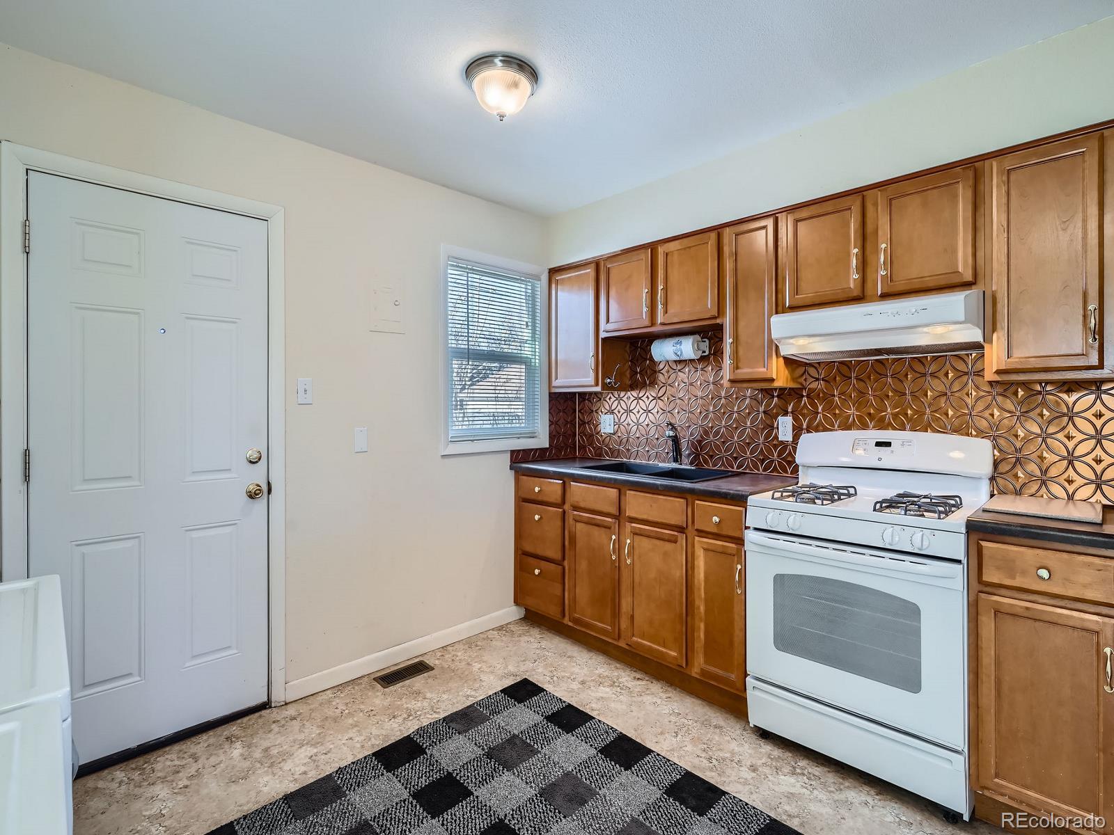 MLS Image #6 for 2611 s knox court,denver, Colorado