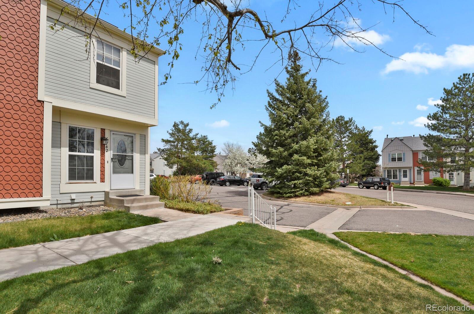 MLS Image #1 for 6742 s independence street,littleton, Colorado