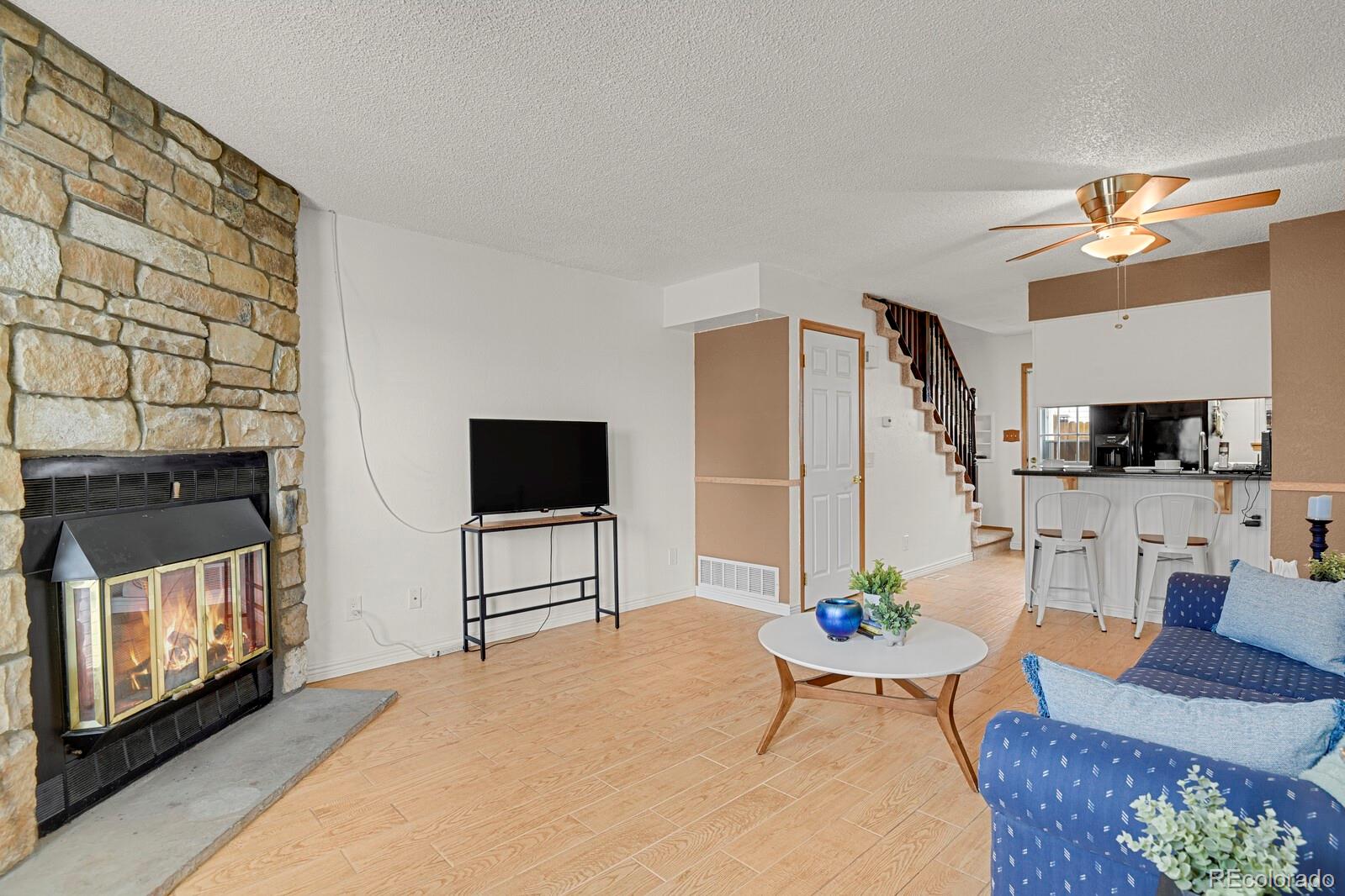 MLS Image #3 for 6742 s independence street,littleton, Colorado