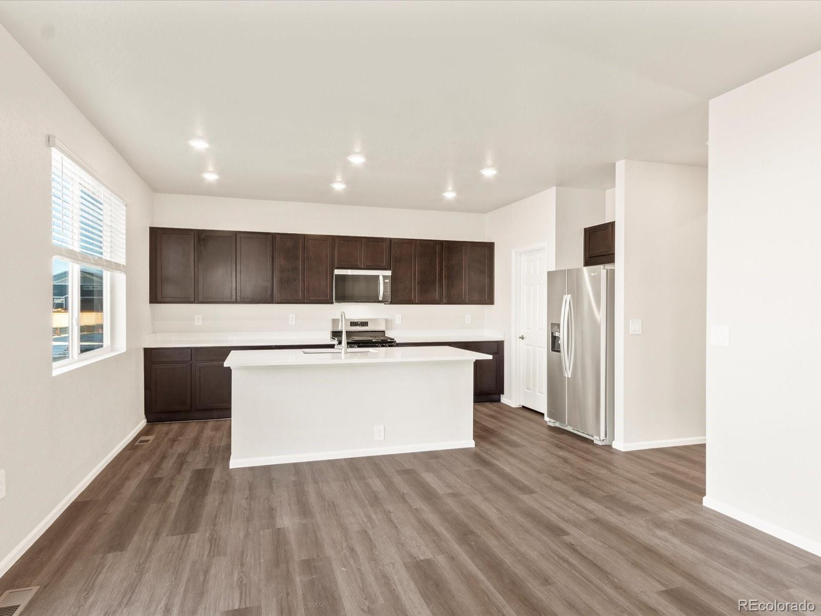 MLS Image #10 for 1033  odessa lake road,severance, Colorado