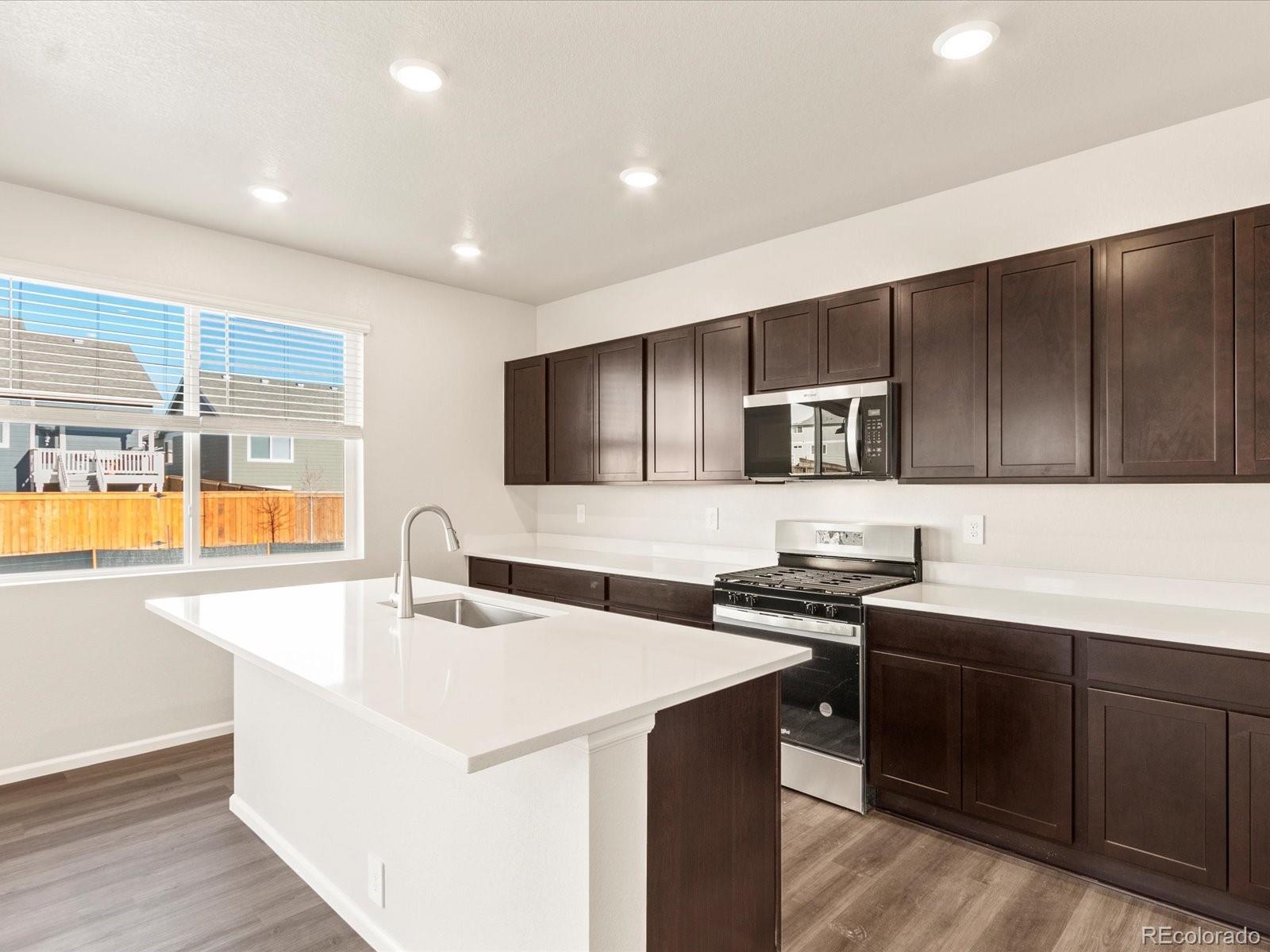 MLS Image #16 for 1033  odessa lake road,severance, Colorado