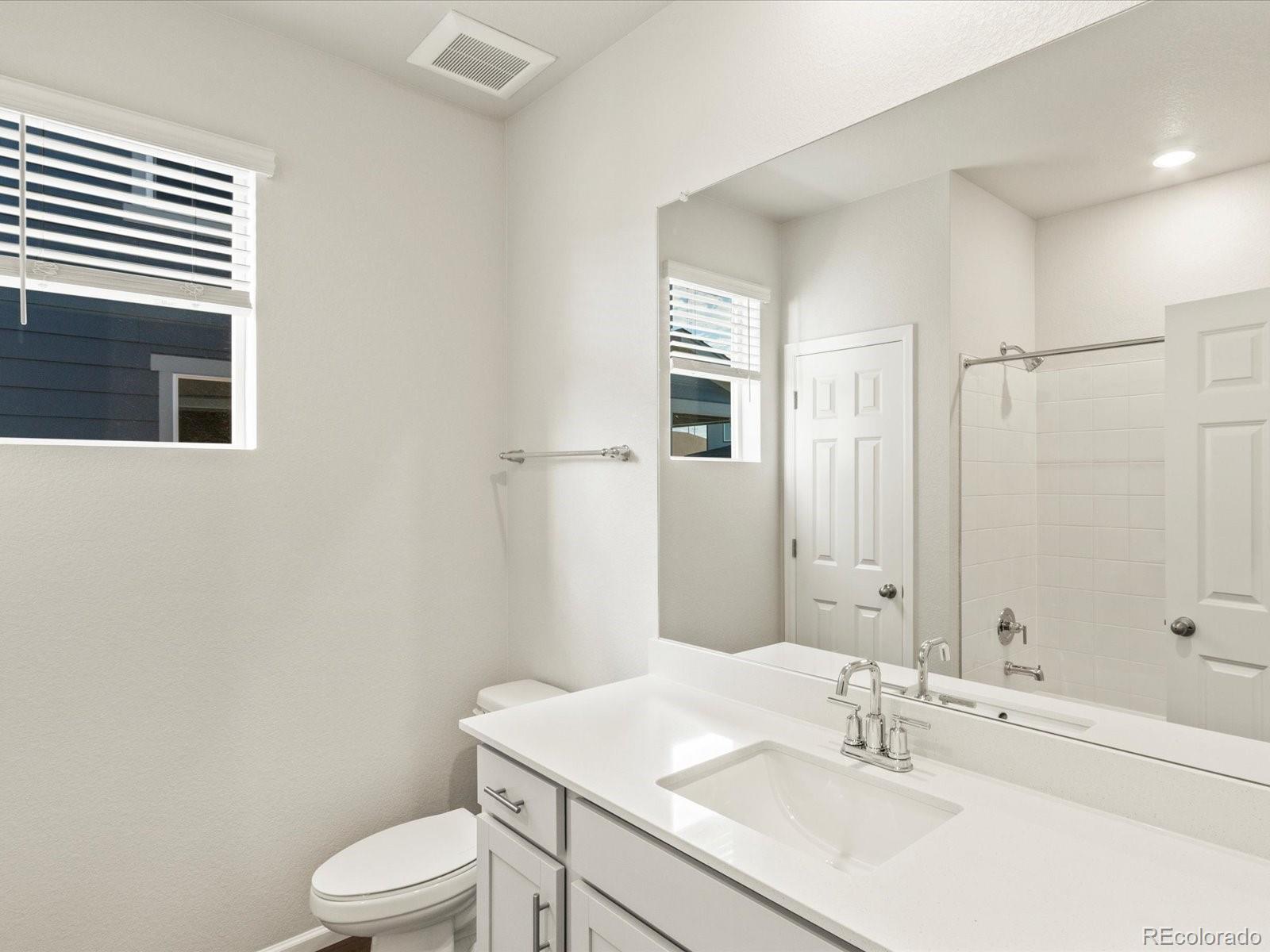 MLS Image #5 for 1641  rumley creek drive,windsor, Colorado