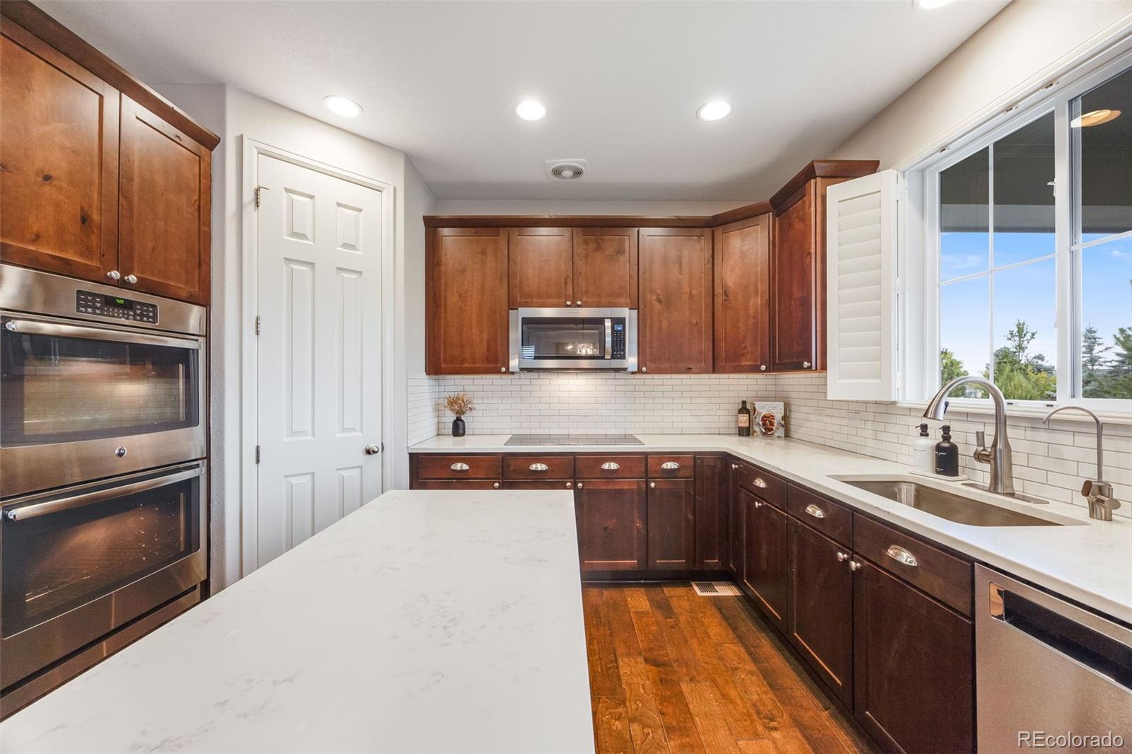 MLS Image #11 for 673  tiger lily way,highlands ranch, Colorado
