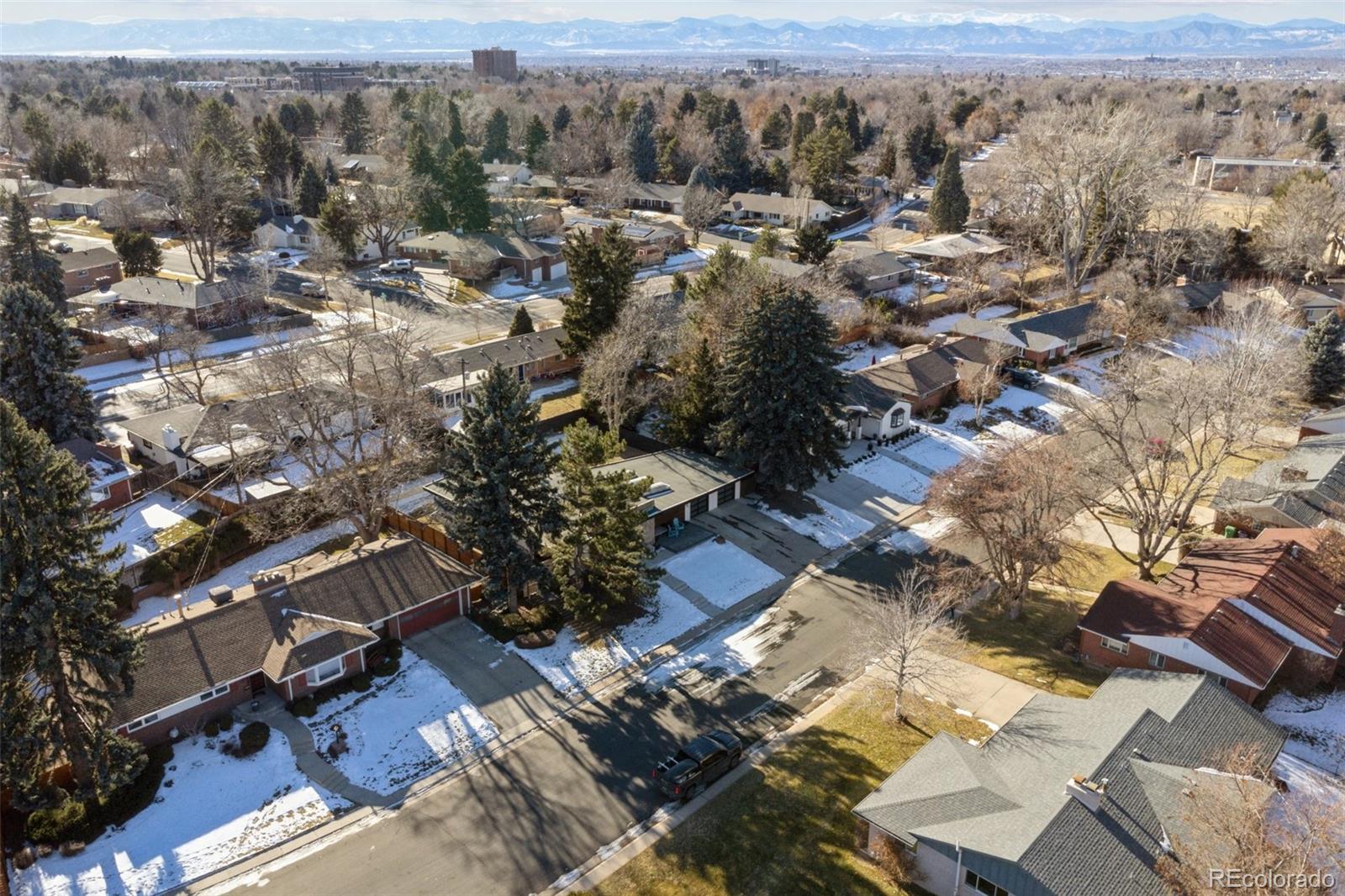 MLS Image #33 for 3069 s detroit way,denver, Colorado