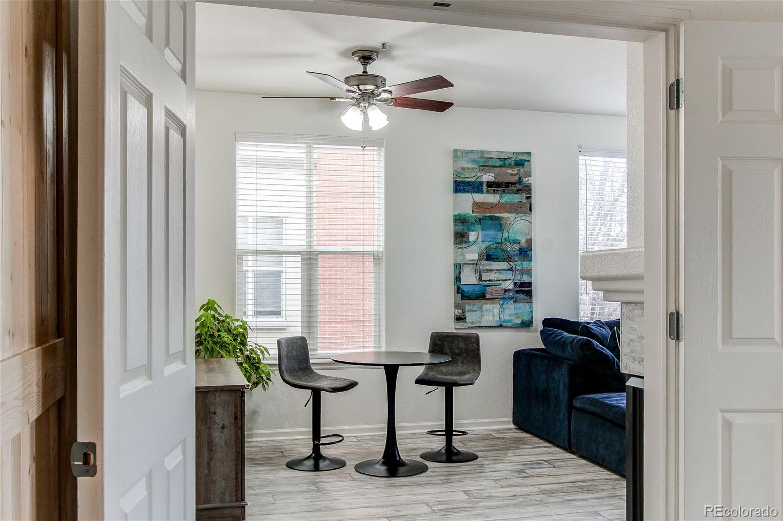 MLS Image #19 for 1727 n pearl street 201,denver, Colorado