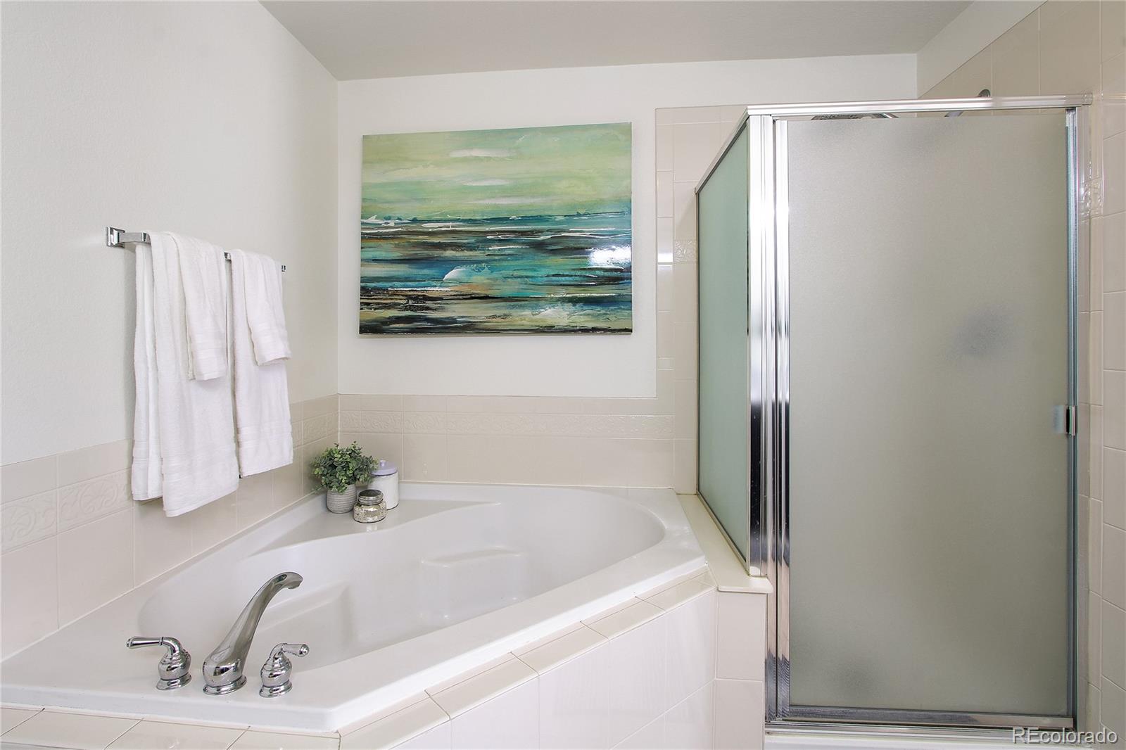 MLS Image #25 for 1727 n pearl street 201,denver, Colorado