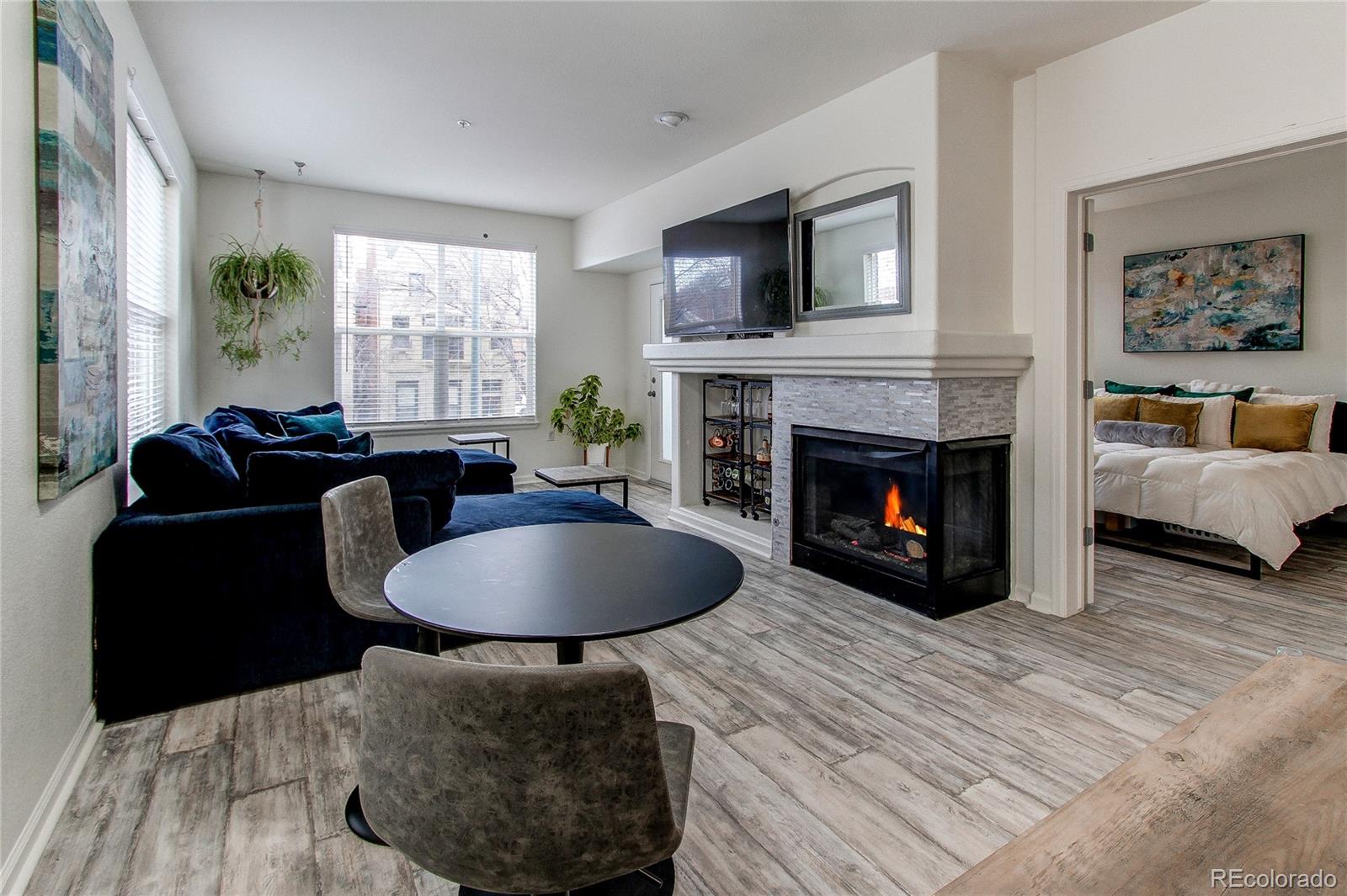 MLS Image #7 for 1727 n pearl street 201,denver, Colorado