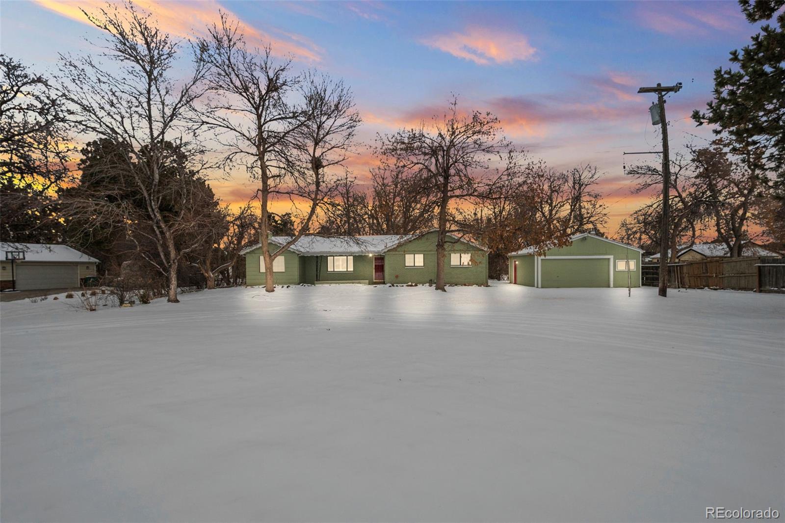 MLS Image #2 for 1876 s chester circle,denver, Colorado