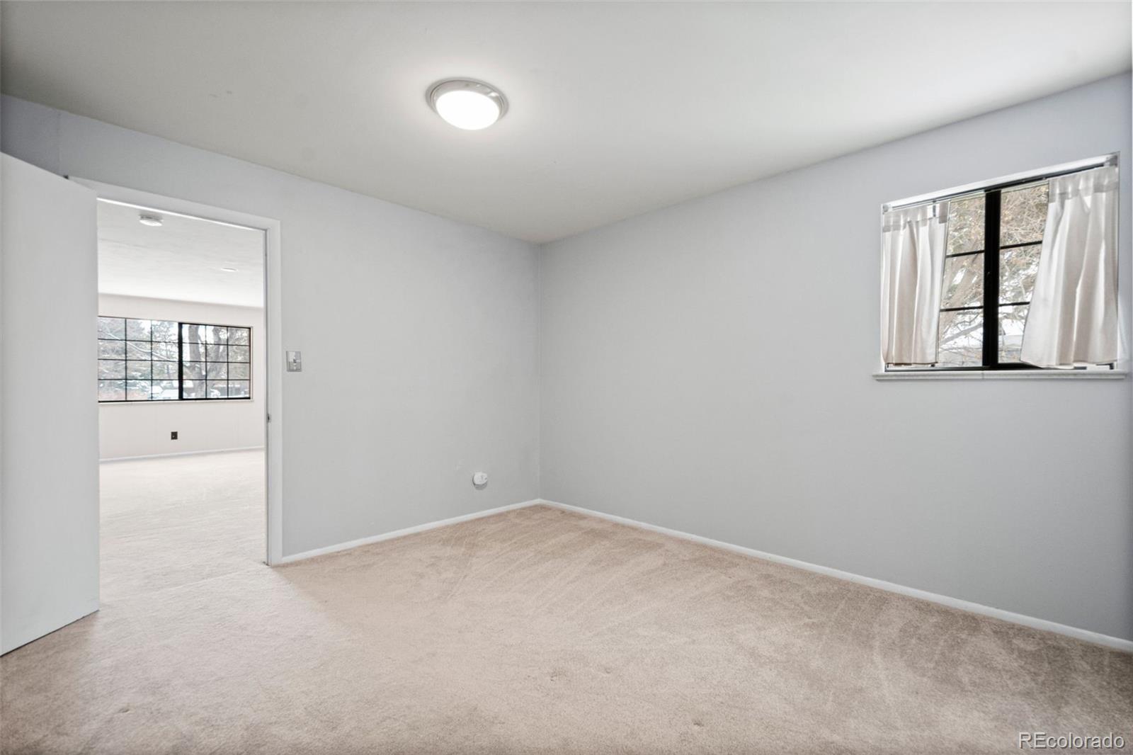 MLS Image #25 for 1876 s chester circle,denver, Colorado