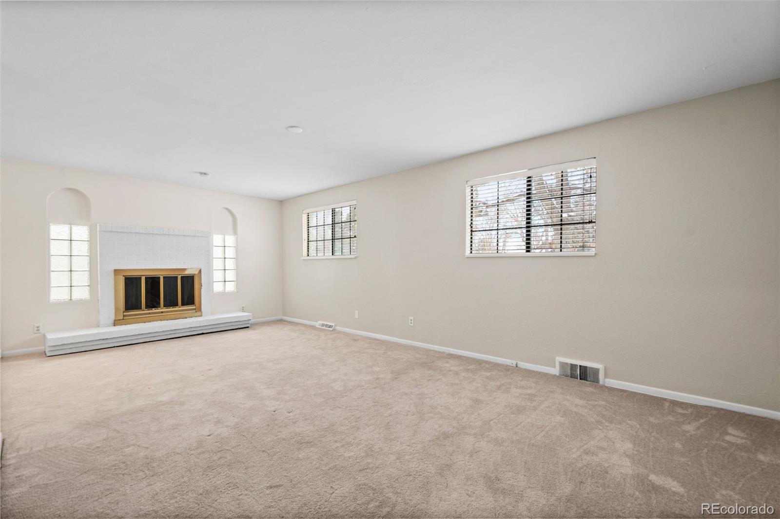 MLS Image #31 for 1876 s chester circle,denver, Colorado