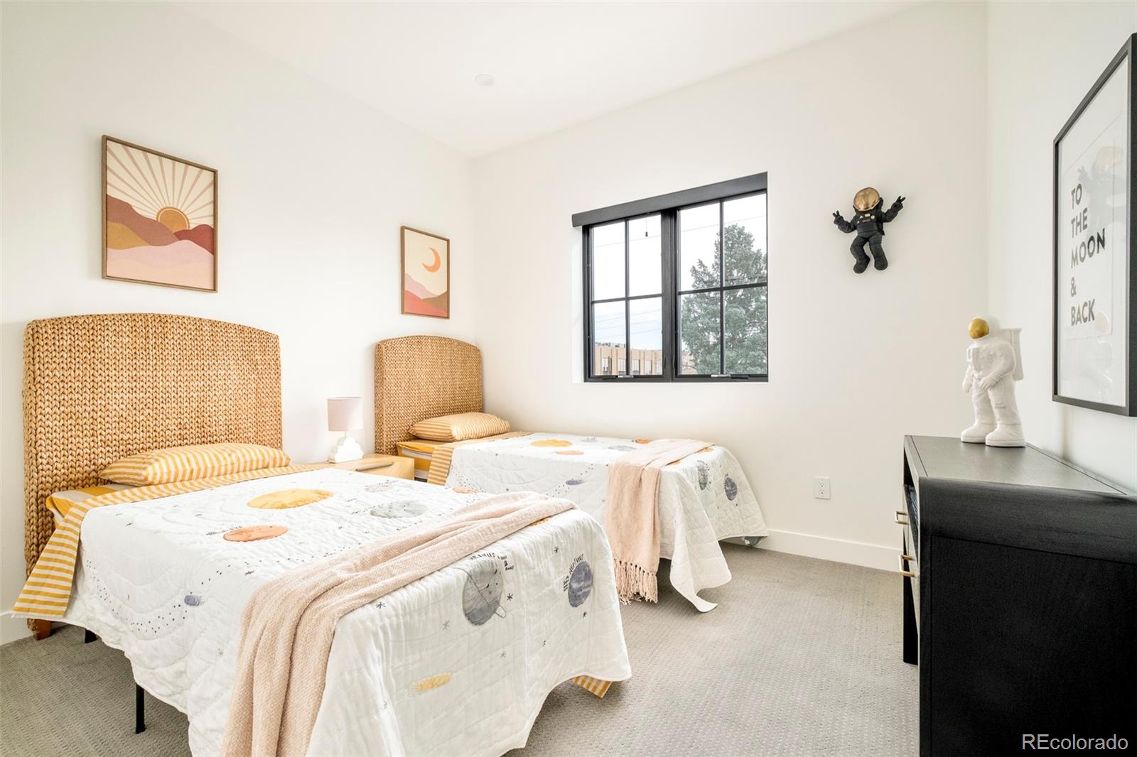 MLS Image #29 for 1921 w 37th avenue,denver, Colorado