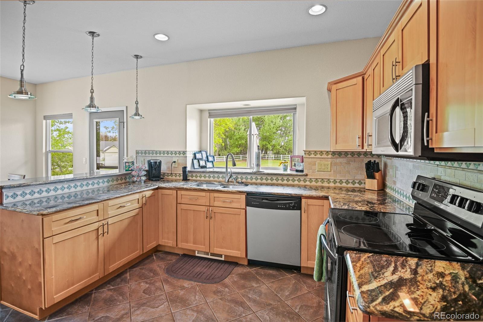 MLS Image #4 for 3784  whitetail court,mead, Colorado