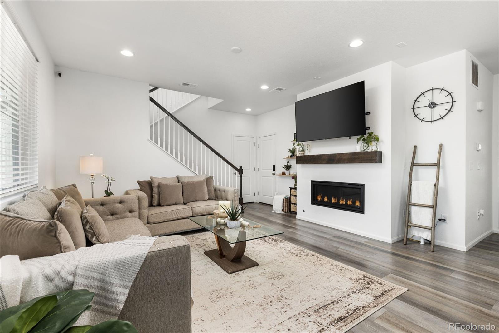 MLS Image #7 for 3989  gold bug street,aurora, Colorado