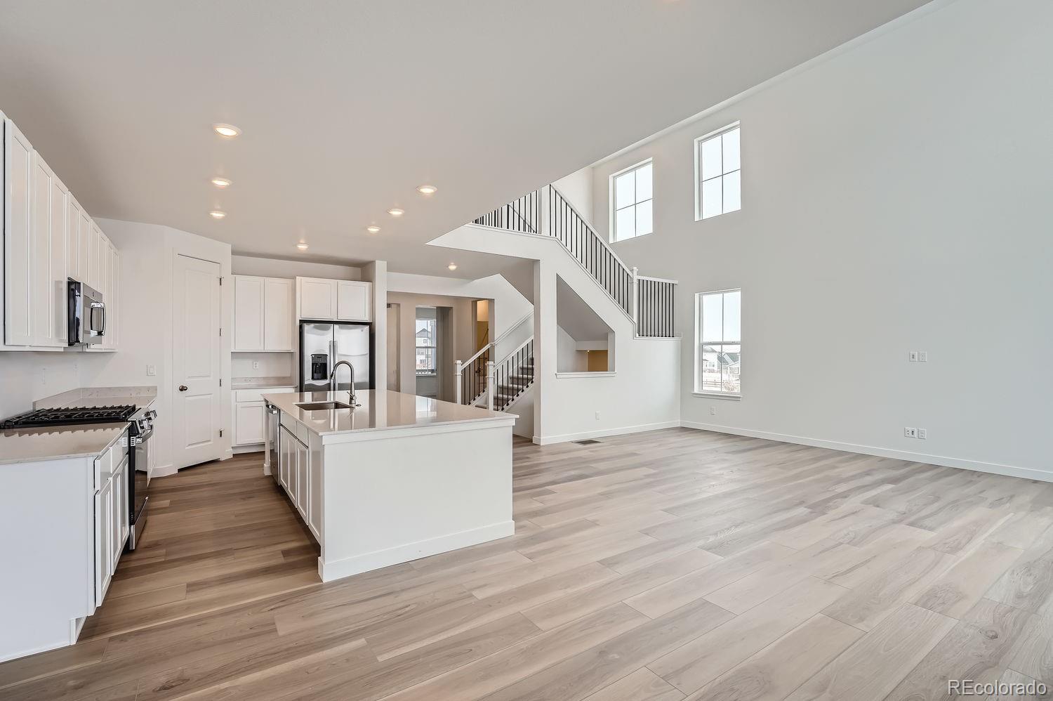 MLS Image #3 for 39460  congress lane,elizabeth, Colorado