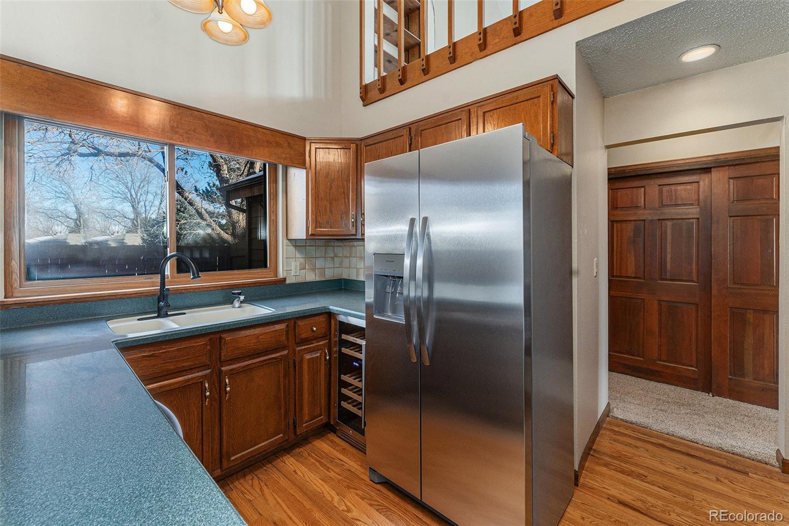 MLS Image #10 for 127 s eagle circle,aurora, Colorado