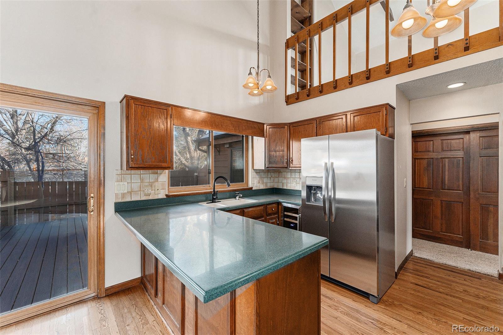 MLS Image #8 for 127 s eagle circle,aurora, Colorado