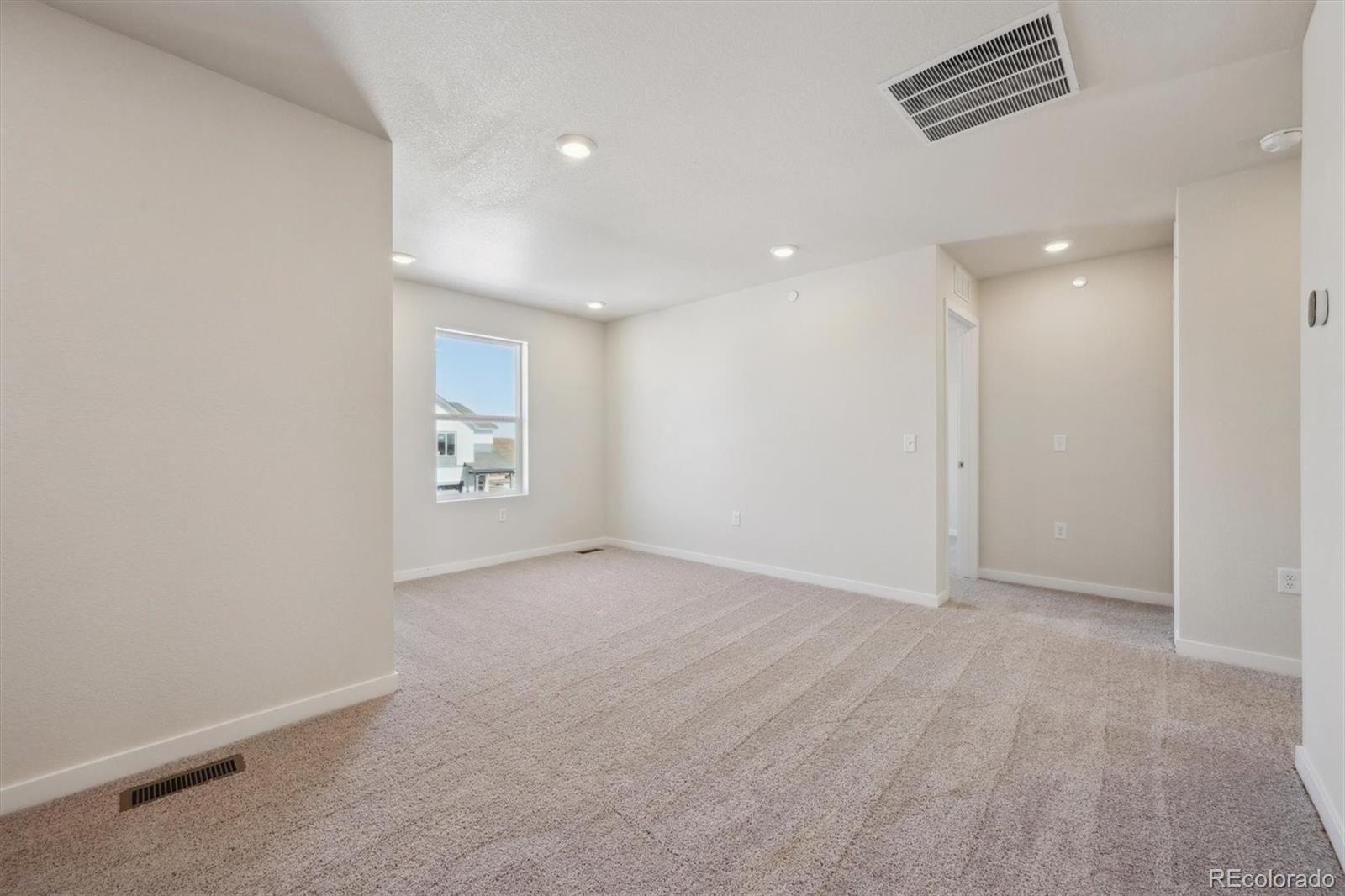 MLS Image #5 for 19088 e 94th place,commerce city, Colorado