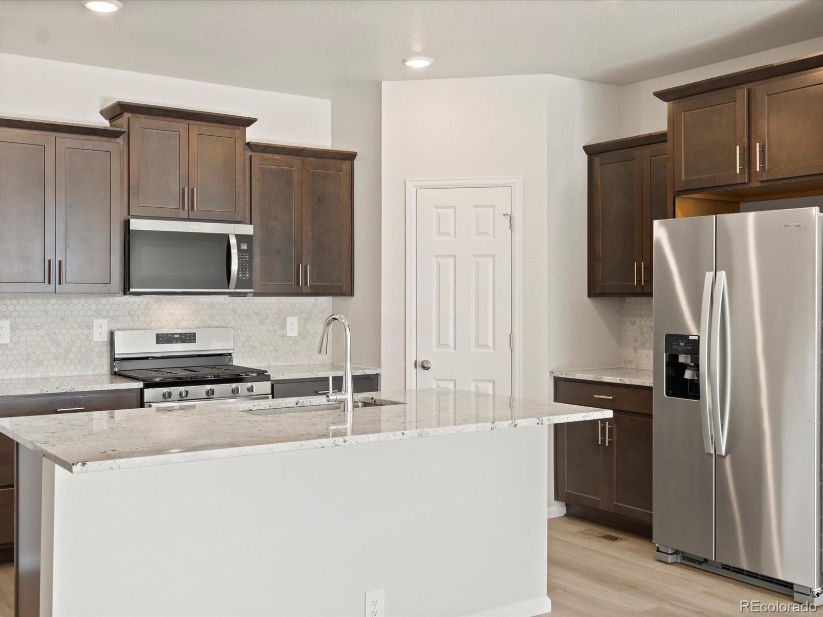 MLS Image #12 for 1123  gunnison river drive,windsor, Colorado