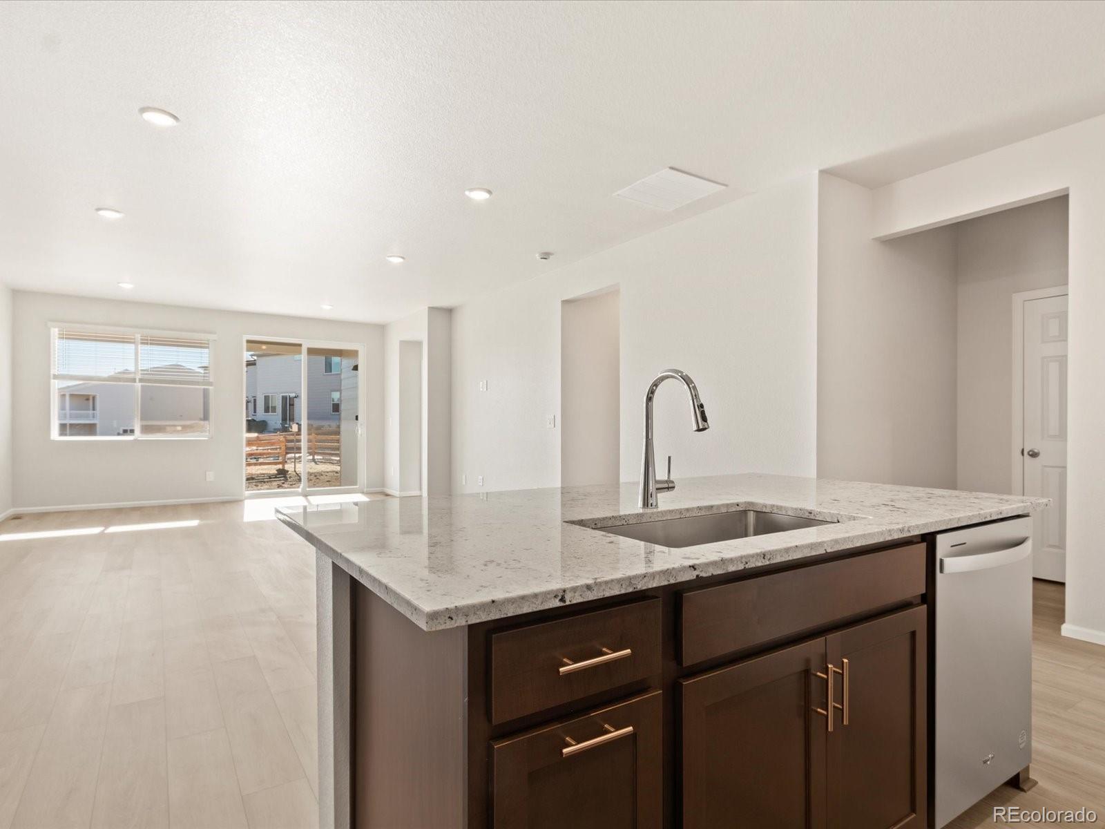 MLS Image #16 for 1123  gunnison river drive,windsor, Colorado