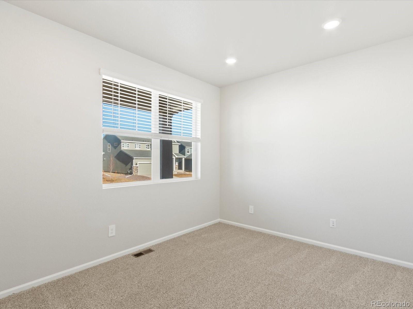MLS Image #2 for 1123  gunnison river drive,windsor, Colorado