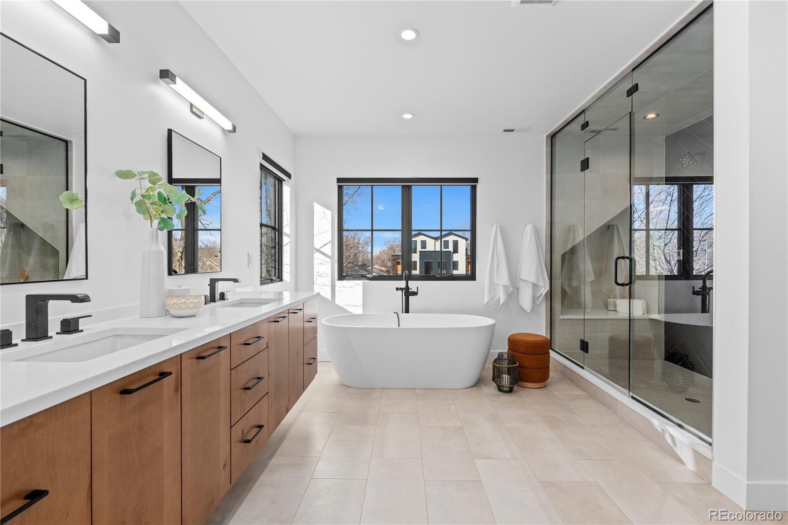MLS Image #21 for 2010 s clarkson street,denver, Colorado