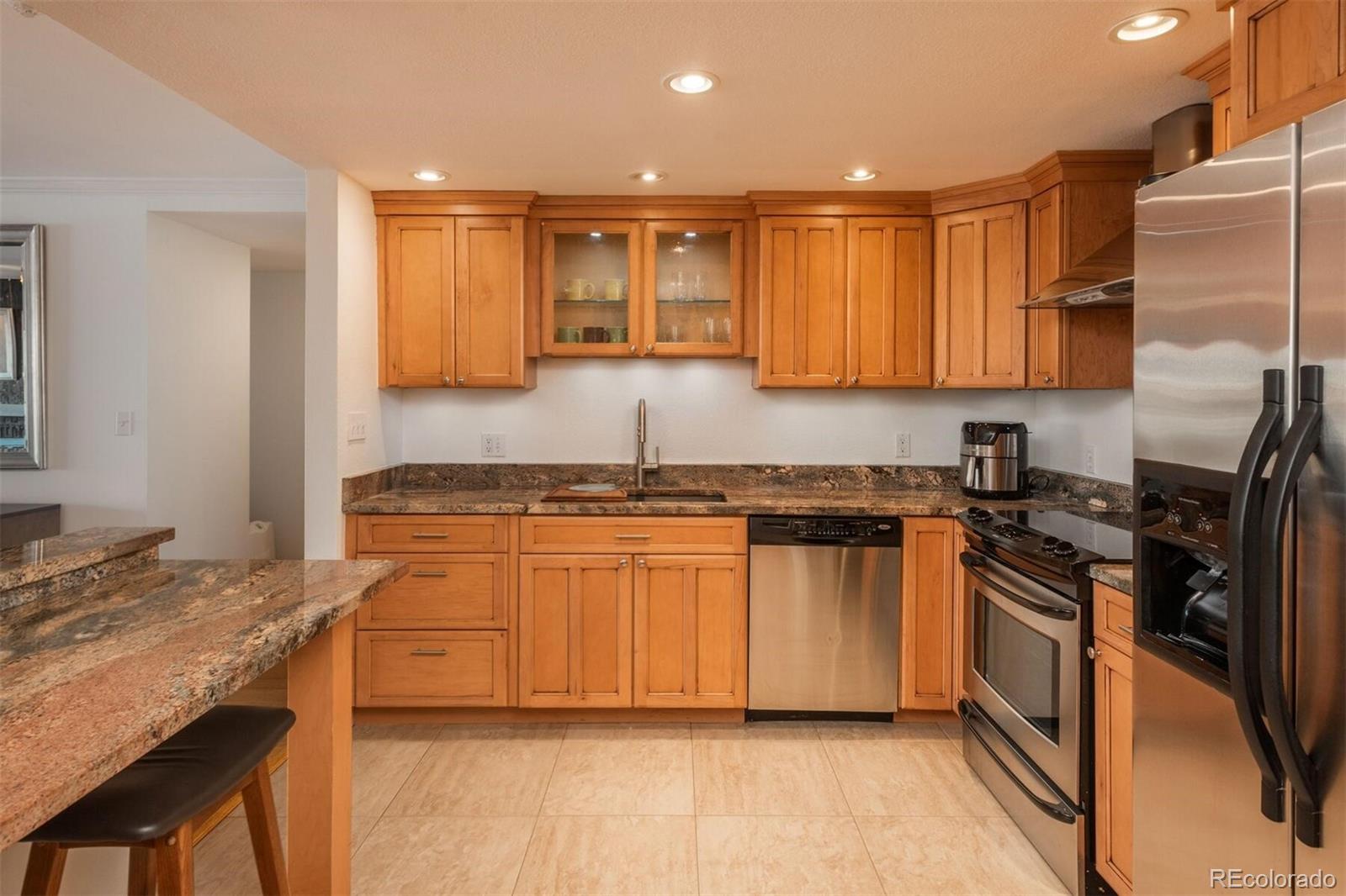 Report Image for 800 N Pearl Street,Denver, Colorado