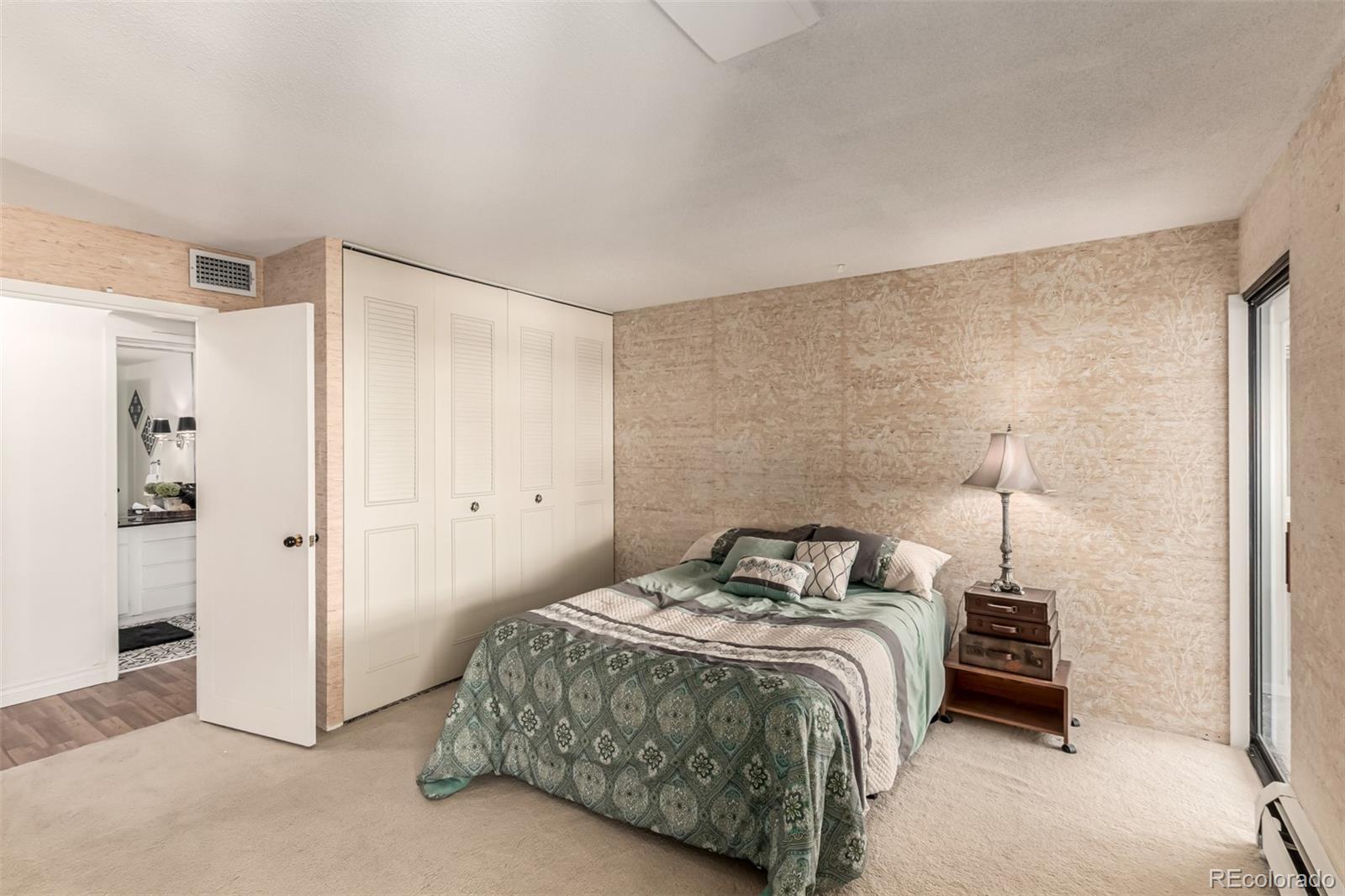 MLS Image #15 for 3131 e alameda avenue 2002,denver, Colorado