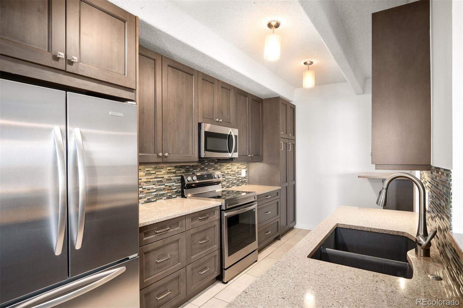 MLS Image #8 for 7865 e mississippi avenue,denver, Colorado