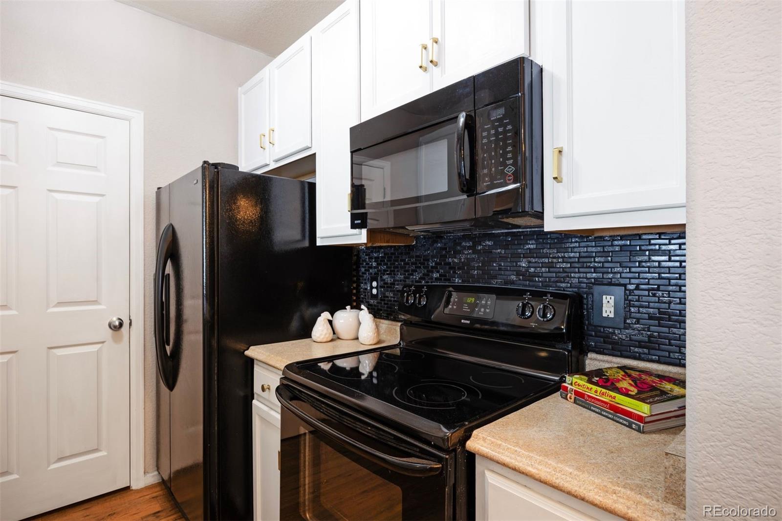 MLS Image #4 for 15700 e jamison drive 7-205,englewood, Colorado