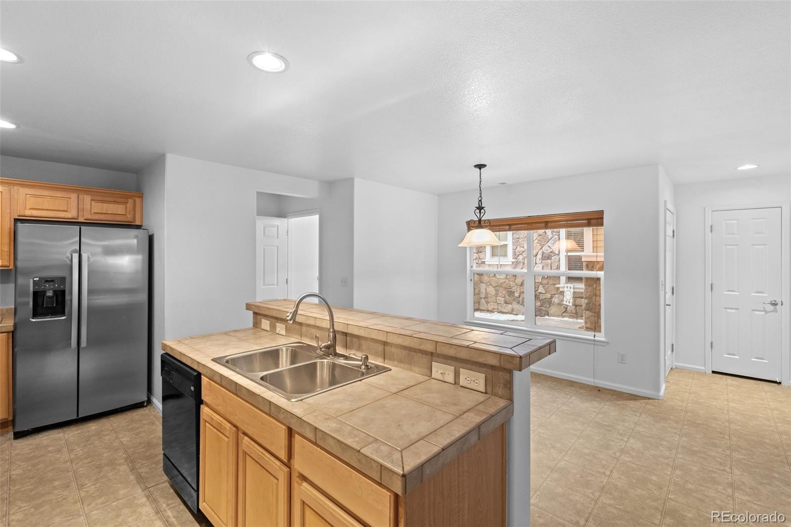 MLS Image #14 for 9770  mayfair street,englewood, Colorado