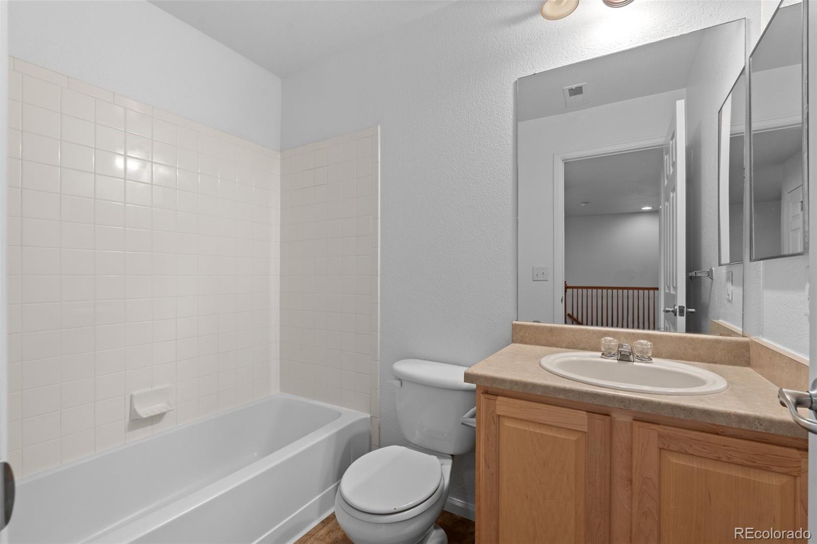 MLS Image #26 for 9770  mayfair street,englewood, Colorado