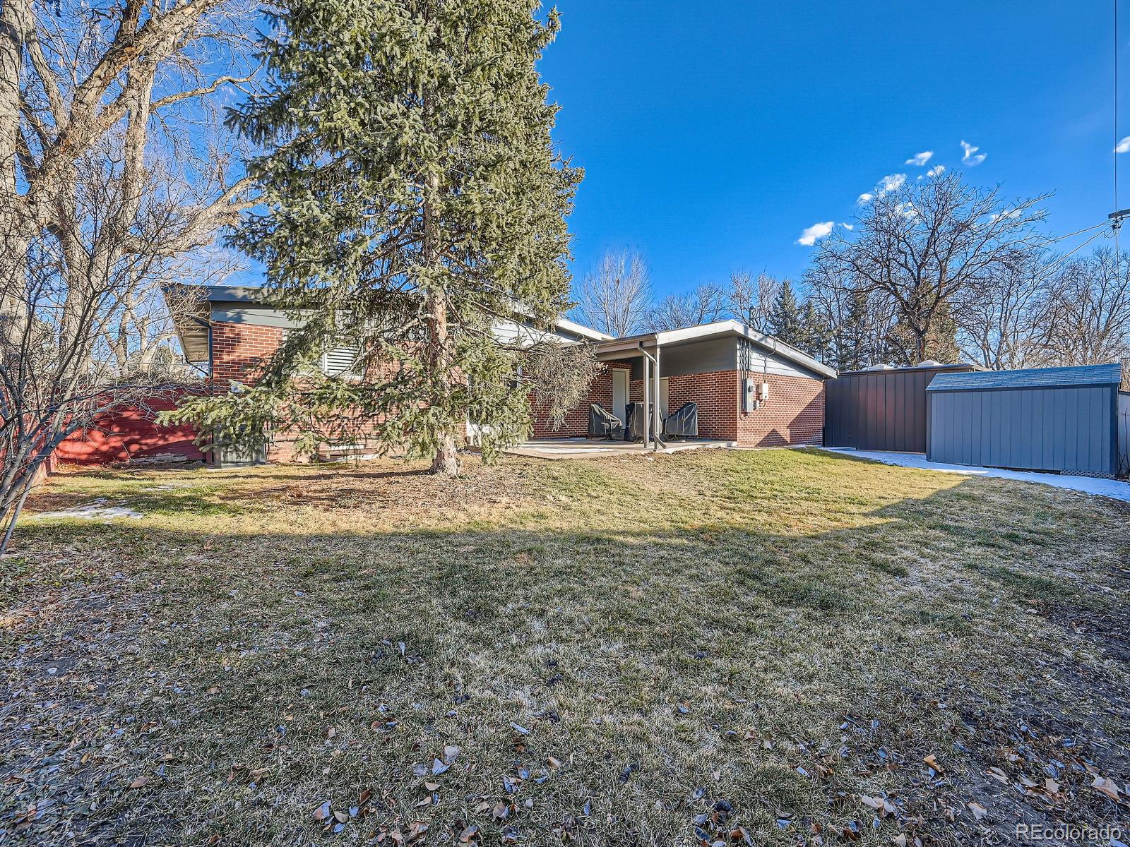 MLS Image #26 for 2585 s dahlia street,denver, Colorado