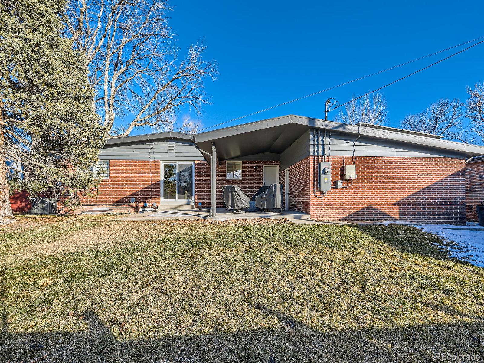 MLS Image #27 for 2585 s dahlia street,denver, Colorado