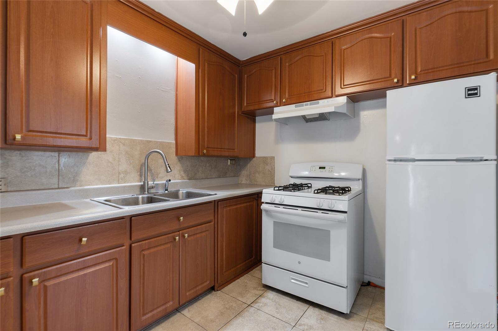MLS Image #20 for 3021  locust street,denver, Colorado