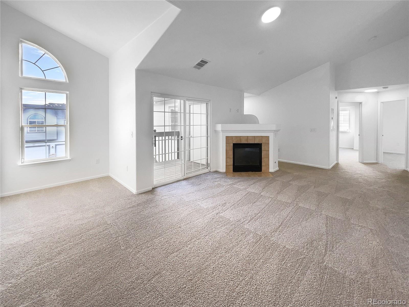 MLS Image #2 for 10381  cook way 205,thornton, Colorado