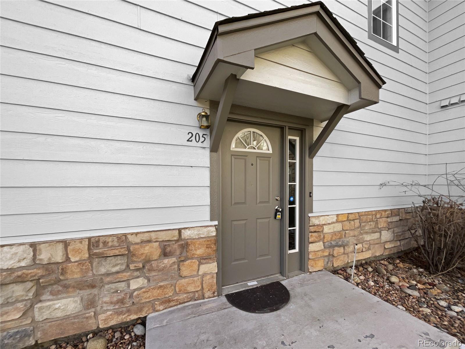 MLS Image #5 for 10381  cook way 205,thornton, Colorado