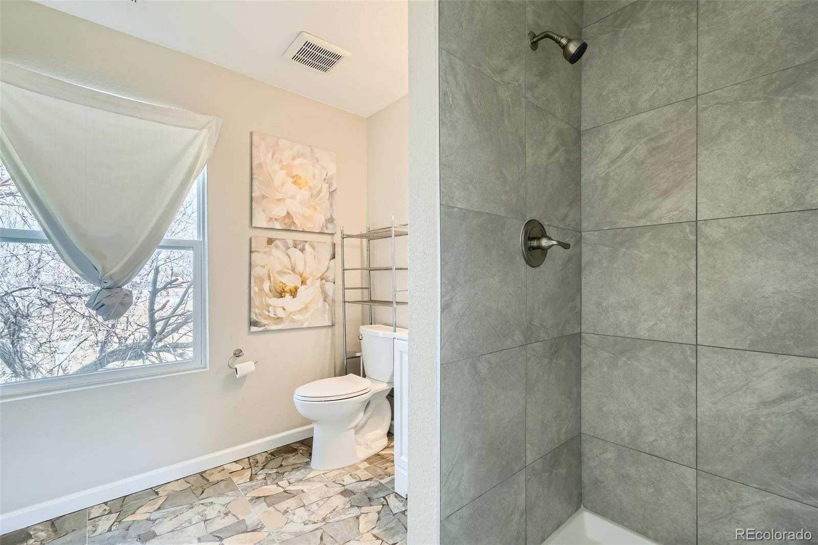 MLS Image #13 for 11058  grange creek drive,thornton, Colorado