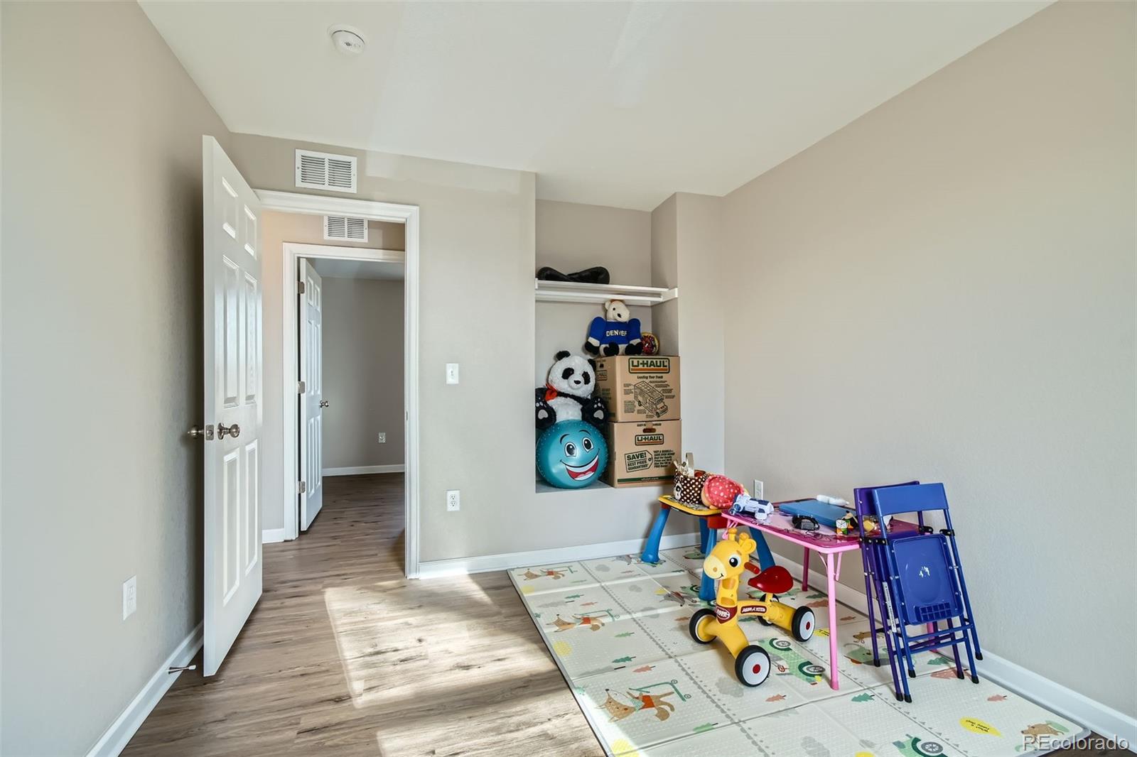 MLS Image #18 for 11058  grange creek drive,thornton, Colorado