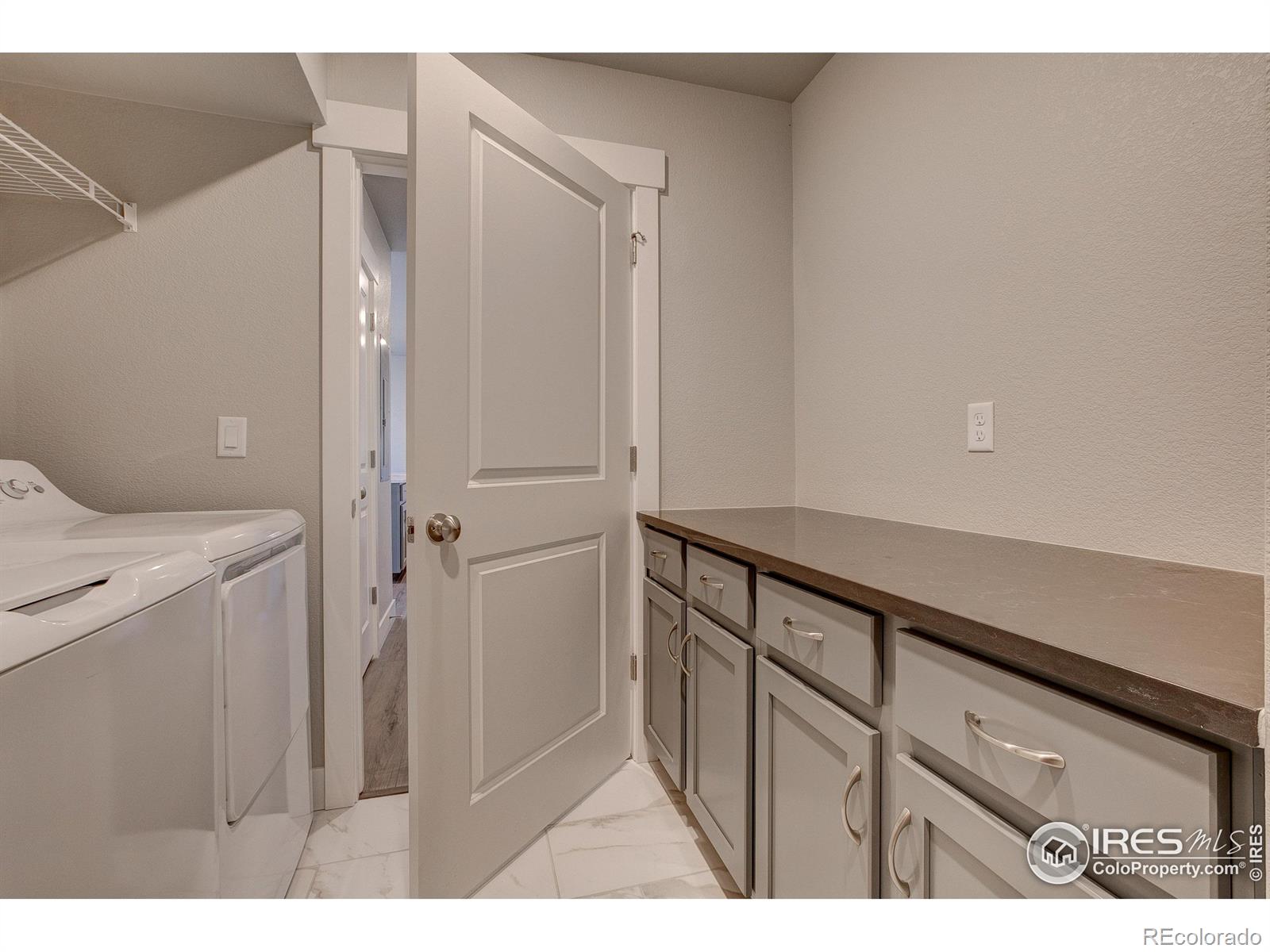 MLS Image #11 for 975  landmark way,fort collins, Colorado