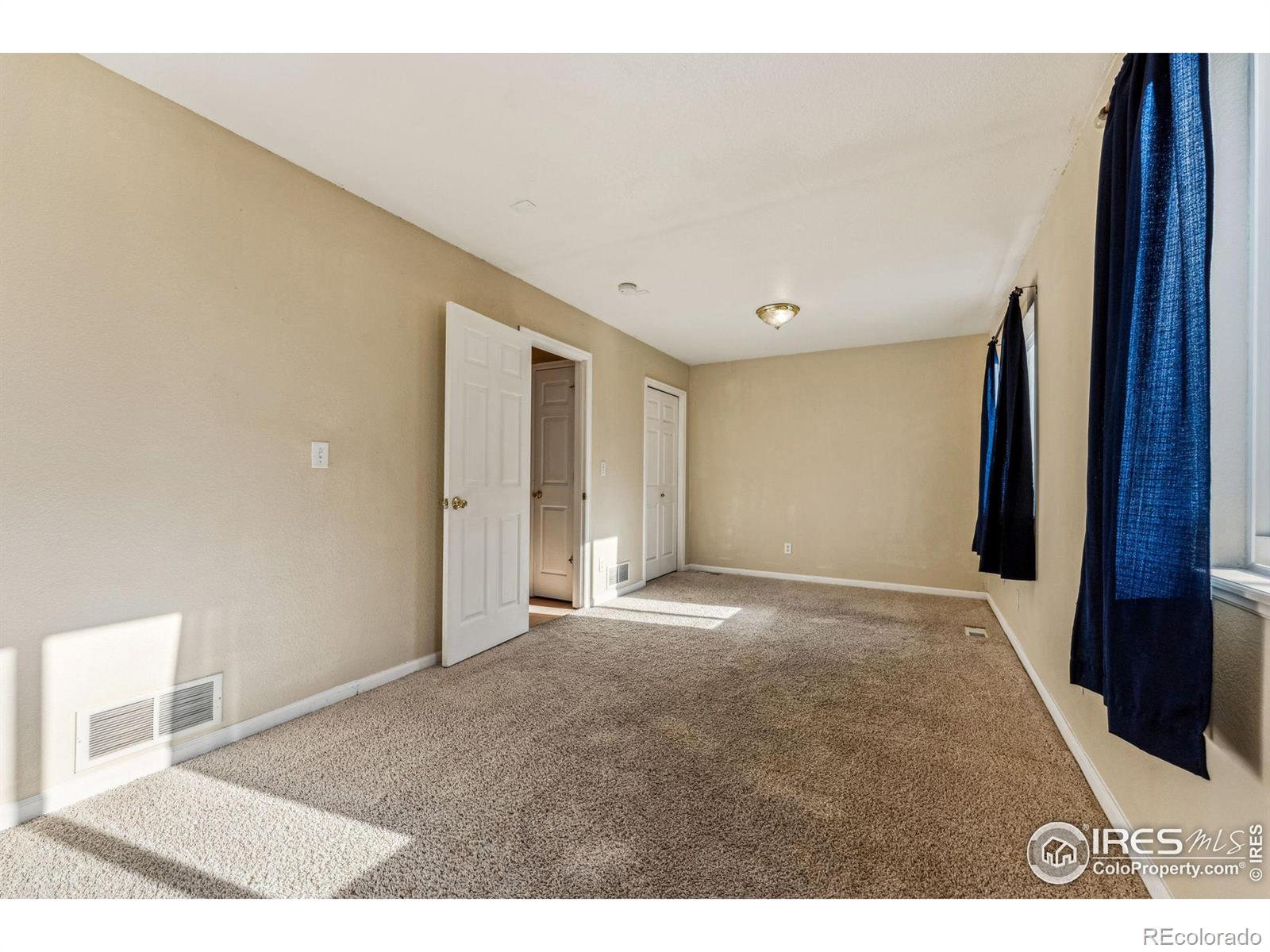 MLS Image #12 for 3113  canyon circle,evans, Colorado