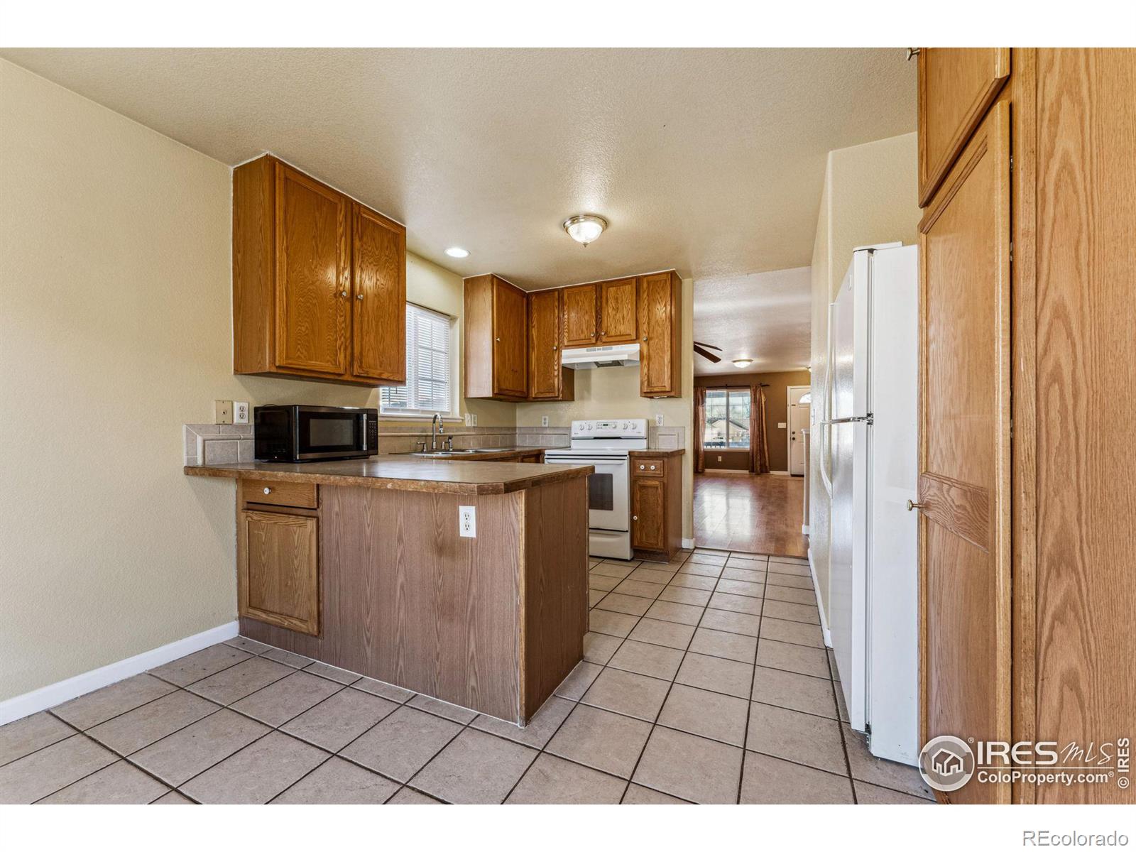 MLS Image #9 for 3113  canyon circle,evans, Colorado