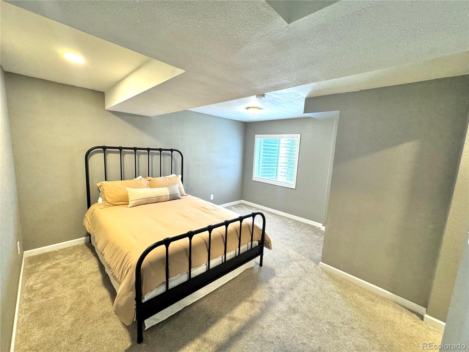 MLS Image #23 for 18997 e crestridge circle,aurora, Colorado