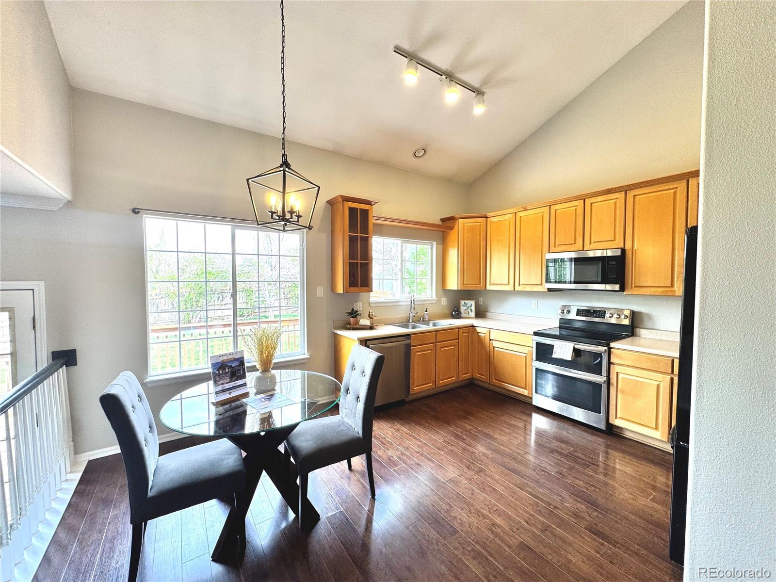 MLS Image #3 for 18997 e crestridge circle,aurora, Colorado