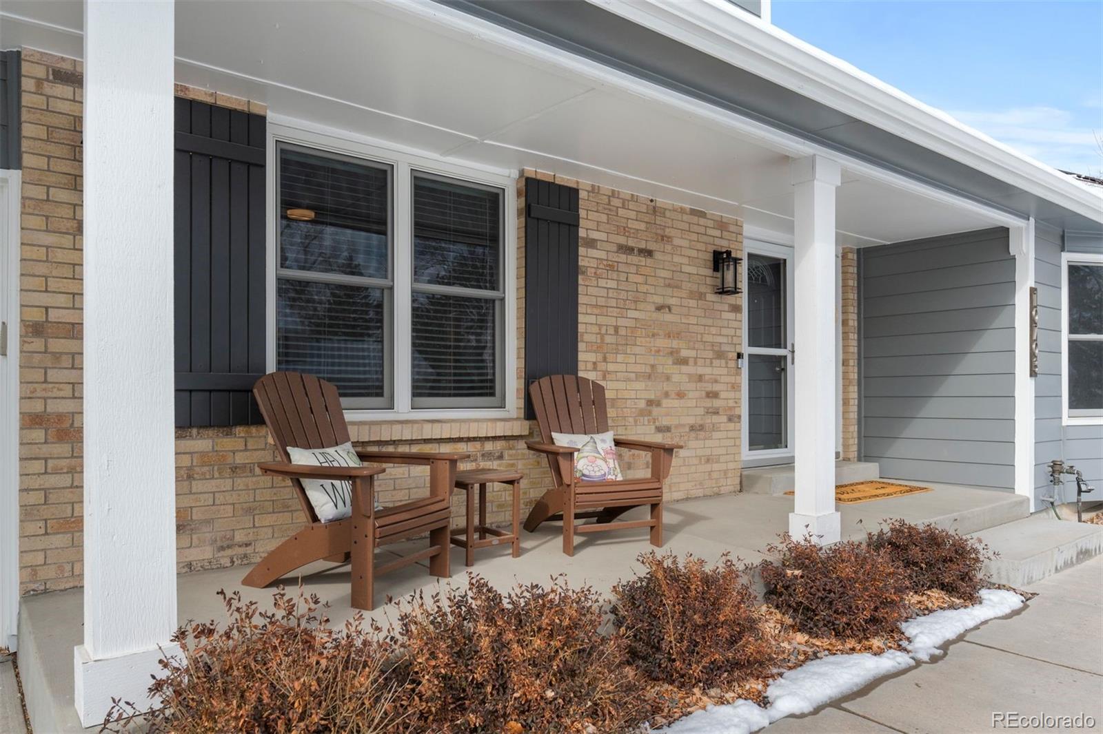 CMA Image for 6  white alder ,Littleton, Colorado