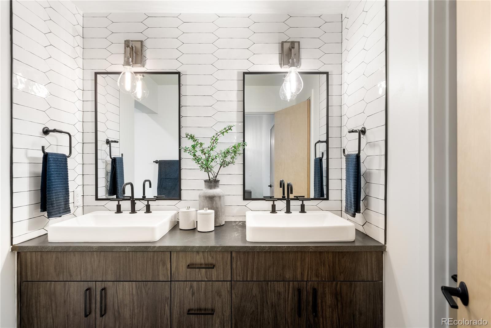 MLS Image #33 for 1838  pearl ,boulder, Colorado