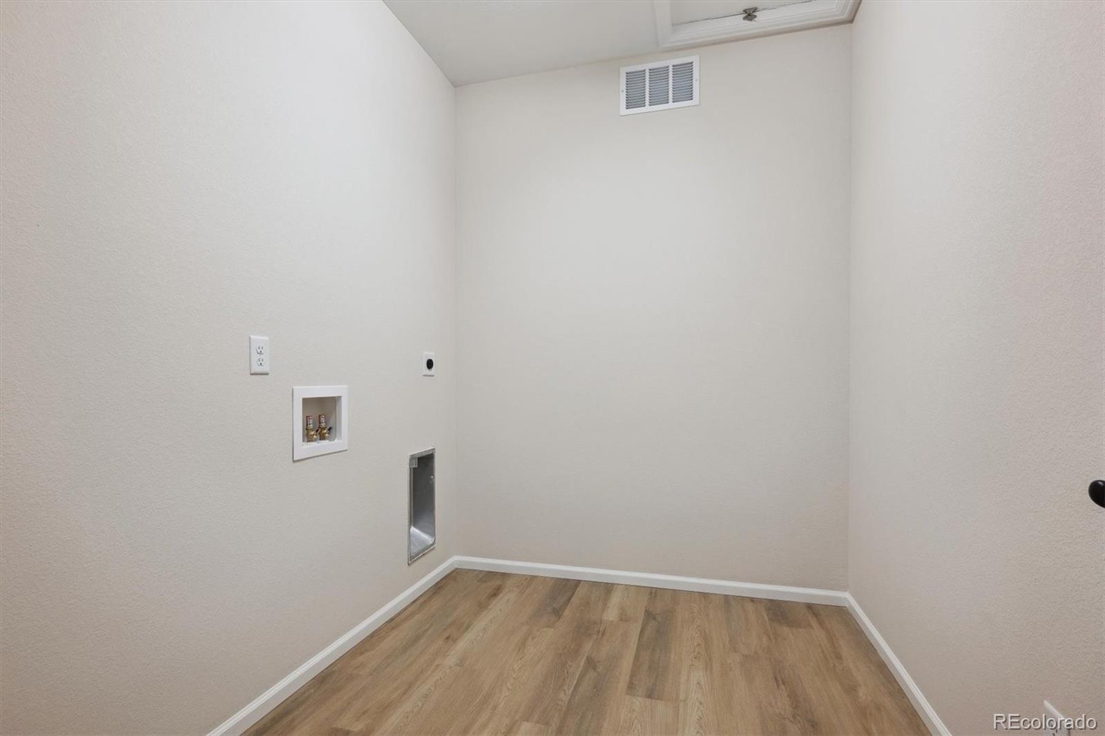 MLS Image #19 for 8225  cokedale circle,littleton, Colorado